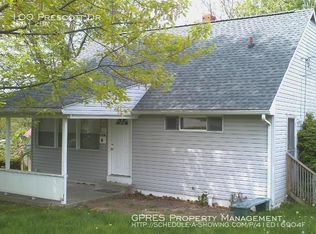 100 Prescott Dr, Pittsburgh, PA