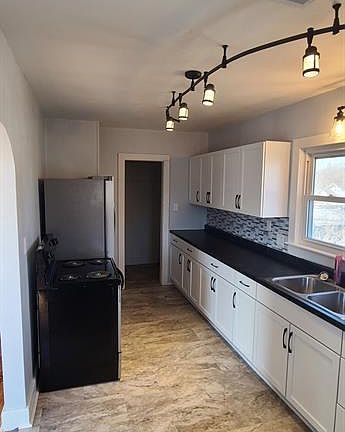 2nd image of 311 W Chester St