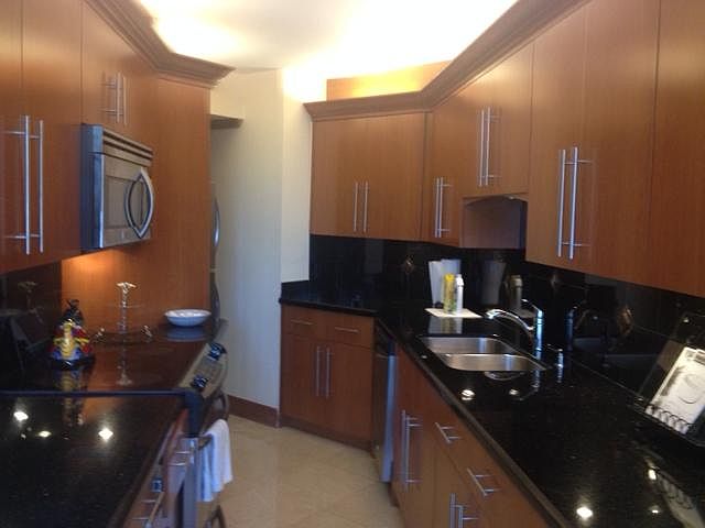 1st image of 3610 Yacht Club Dr APT 305