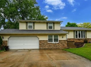 5323 Francesca St NE, Louisville, OH 44641