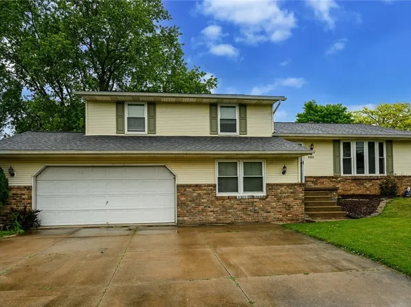 5323 Francesca St NE, Louisville, OH 44641