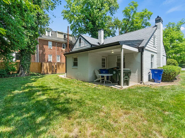 7310 Hopkins Ave — Photo 8