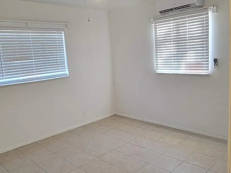401 E Pastime Rd — Photo 9