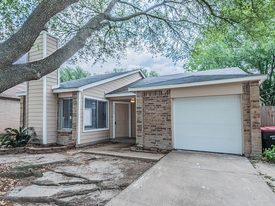 7522 Pepperbrook Dr