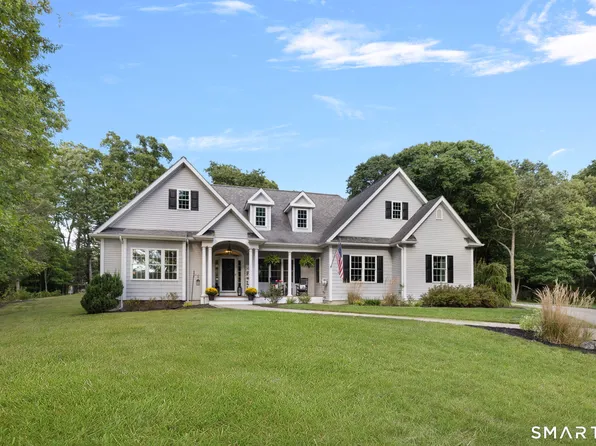 15 Brookside Landing, Putnam, CT 06260