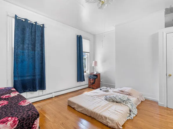 41 Garrison Avenue image 11 of 39