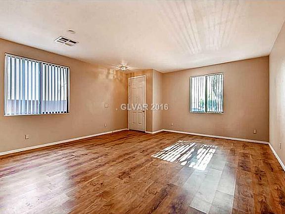 3rd image of 53 Coyote Hills St
