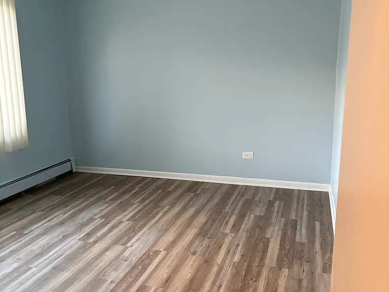 10445 S Keating Ave #2B — Photo 6