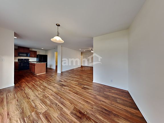 5th image of 17924 18th Avenue Ct E