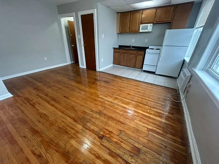 3412 Spring Partners LP — Photo 100