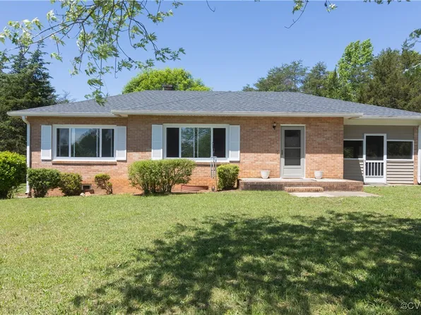 2729 Cumberland Rd, Farmville, VA 23901