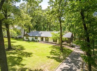 1269 E Crestwood Dr, Memphis, TN 38119