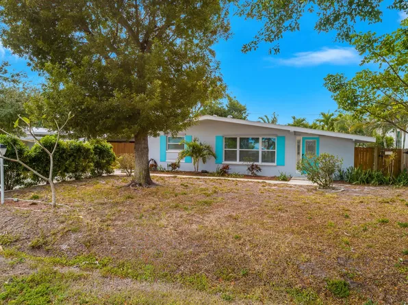 174 2nd St, Bonita Springs, FL 34134