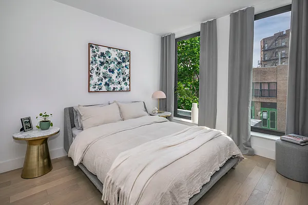 Sold by Compass | media 3