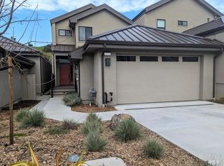 4560 Kilarney Cir, Santa Rosa, CA 95403