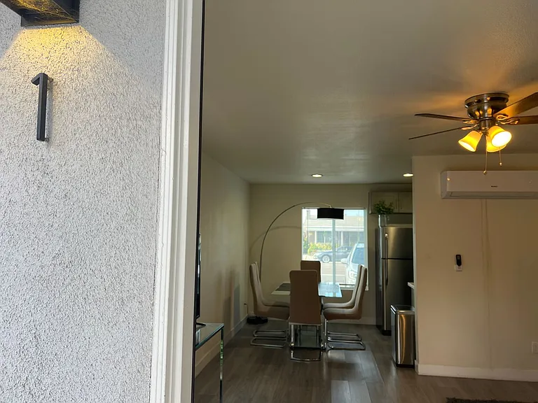 4553 Texas St — Photo 16