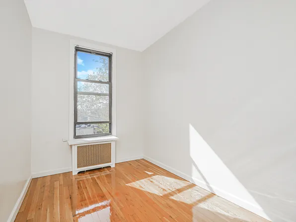 599 18th Street image 37 of 44