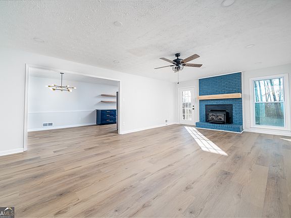 5th image of 749 Havenridge Dr SW