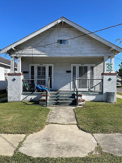 1st image of 2901-03 Hollygrove St
