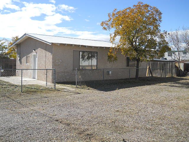 1st image of 905 Morgan