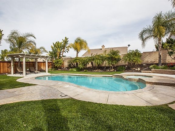 2nd image of 3641 Brentridge Dr