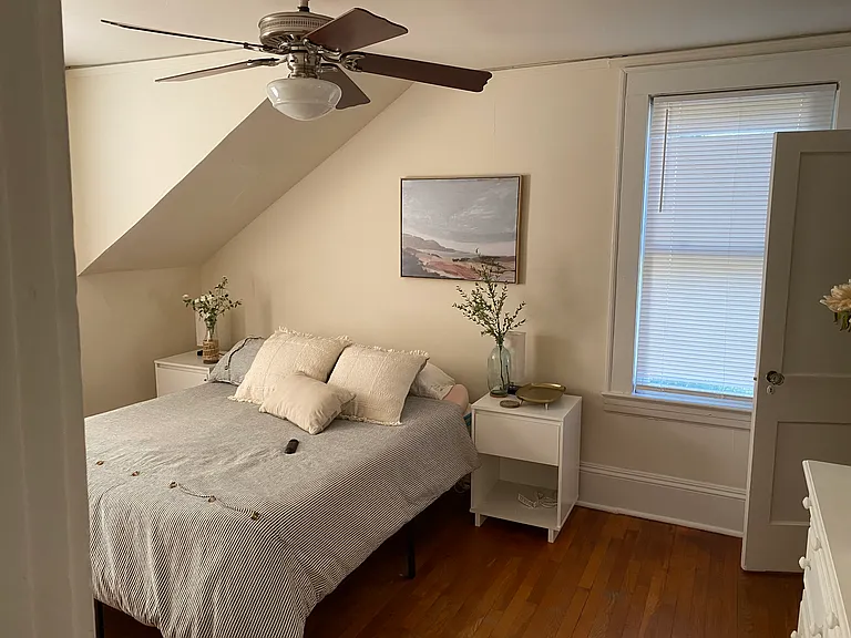 607 A S Hawthorne Rd #2 — Photo 10