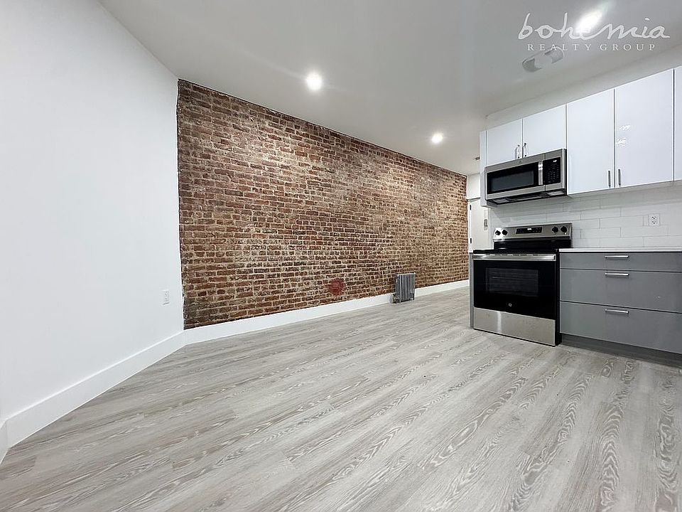 1st image of 815 W 180th St APT 22