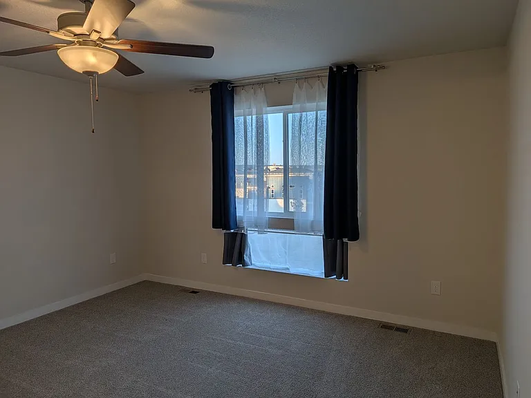 2419 Zorro Hts — Photo 17