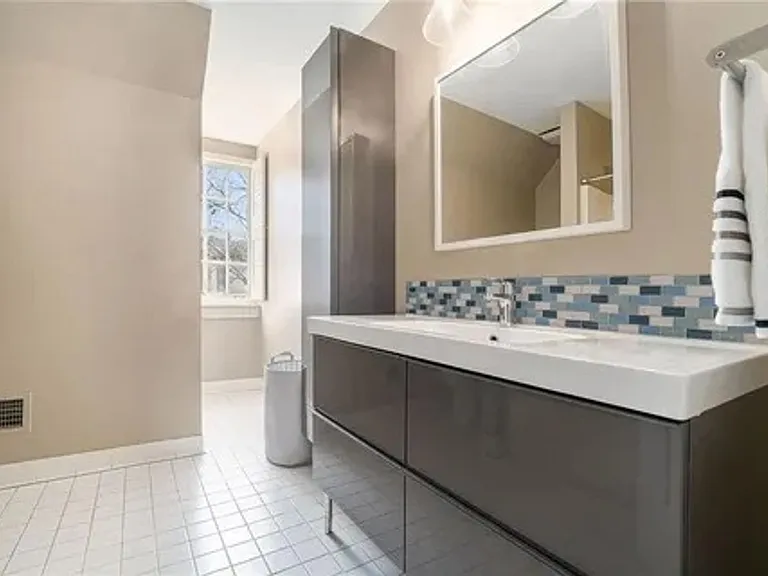 2368 Elon Way — Photo 17