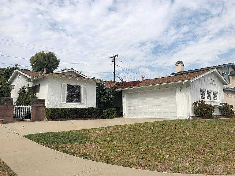 28619 Gunter Rd — Photo 1