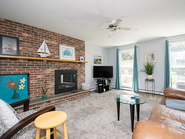 20 Morrison Ave — Photo 14
