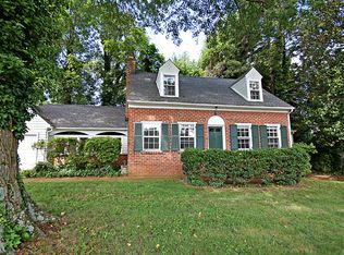 118 Washington Ave, Charlottesville, VA 22903