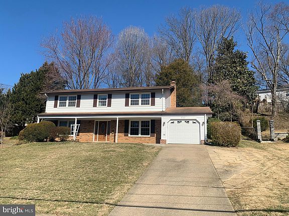 2nd image of 8522 Queen Elizabeth Blvd