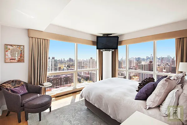 Sold by Halstead Real Estate | media 29