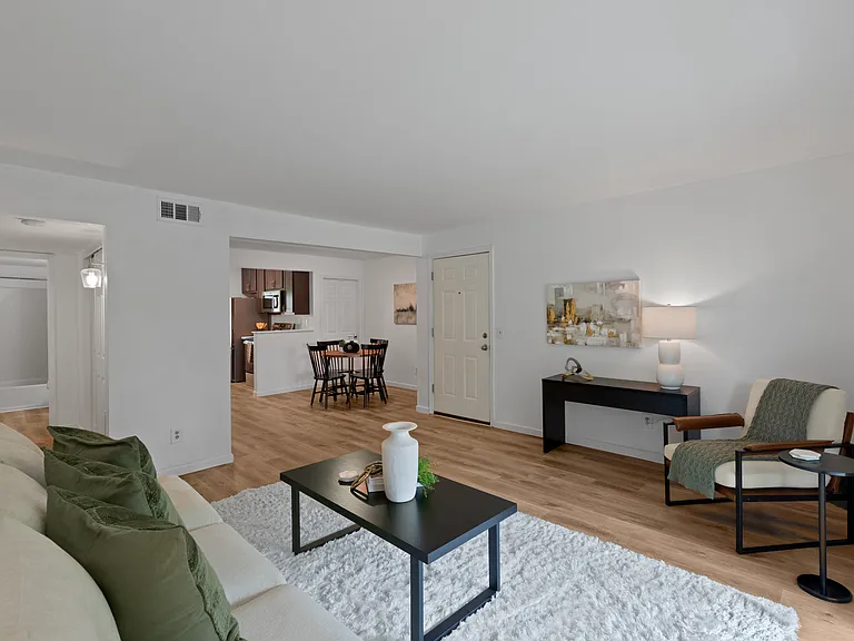 1733 Gascony Parc Dr #1733 — Photo 10