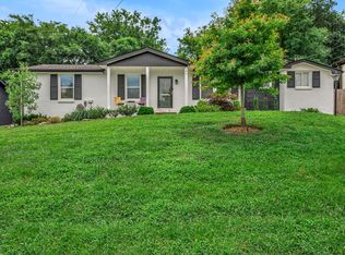 430 Clearwater Dr, Nashville, TN 37217
