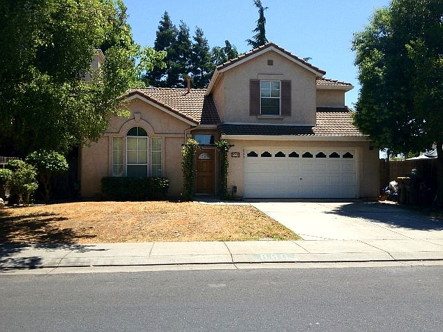 1st image of 880 William Moss Blvd