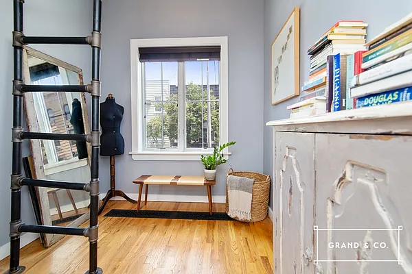 Sold by Grand & Co. | media 13