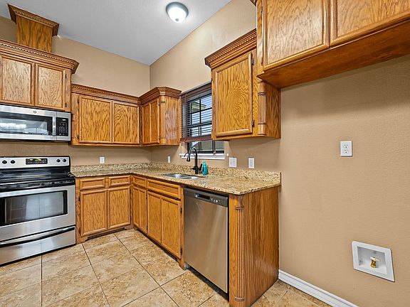 5th image of 6901 King George Pl