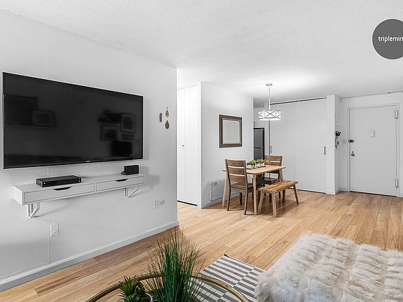5th image of 100 Beekman St APT 11H