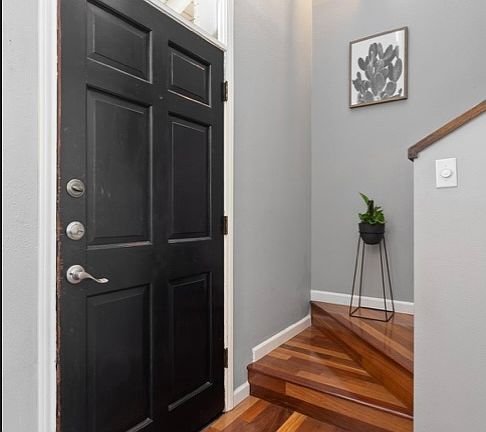 2nd image of 611 E 45th St APT 25