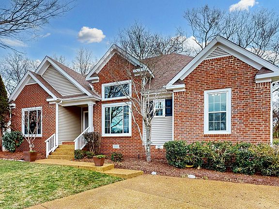 2nd image of 1334 Branchside Ct