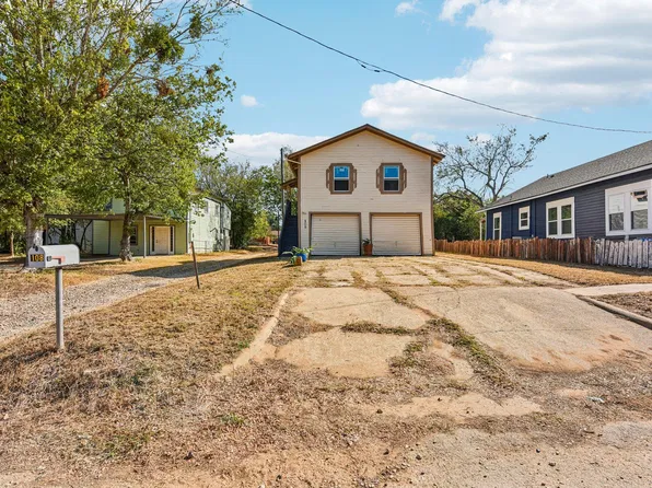 108 N Pear St, Rockdale, TX 76567