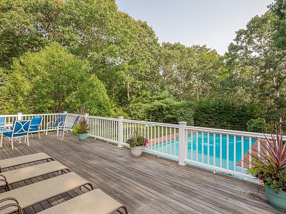 3rd image of 83 Laurel Valley Dr