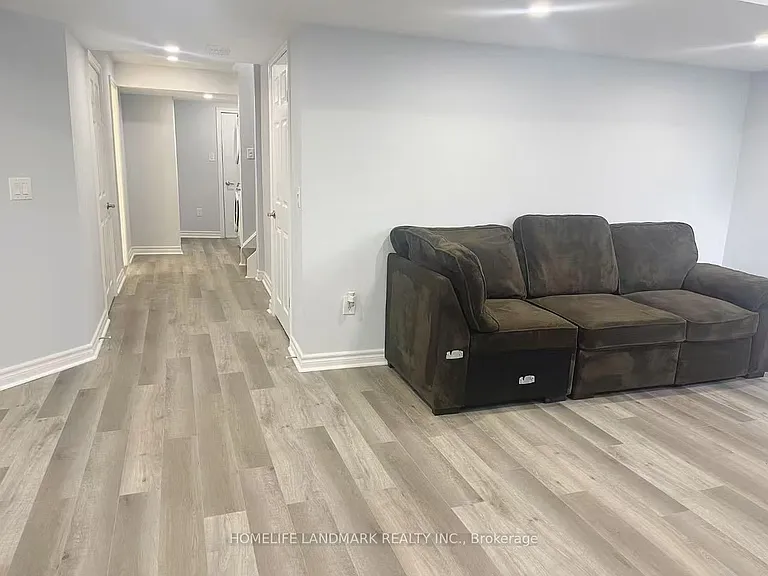 21 Weekes Ave #BASEMENT — Photo 4