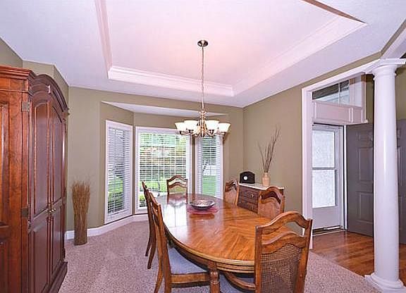 4th image of 3611 NE 95th St