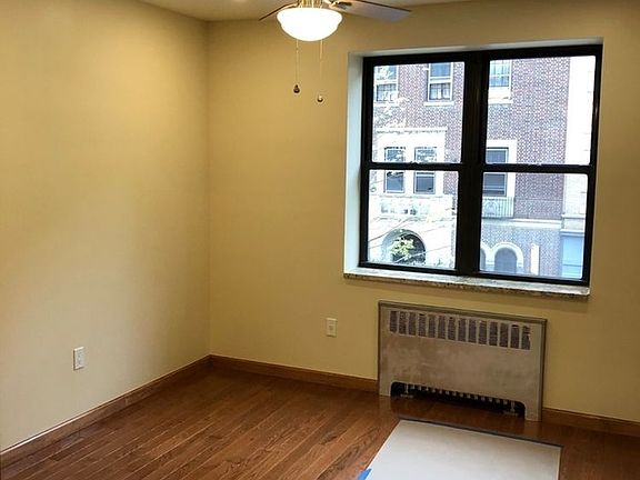 5th image of 504 W 164th St APT B2