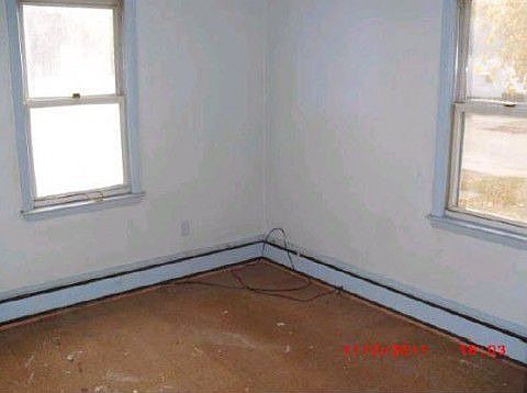 4th image of 119 Clarence St