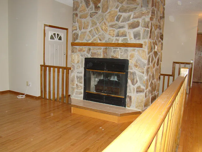 87 Millgrove Dr — Photo 9