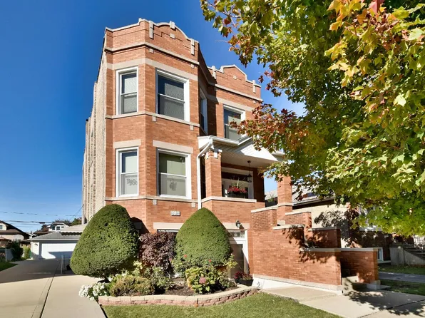2430 Clarence Ave, Berwyn, IL 60402